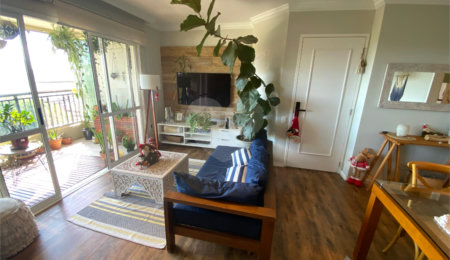 Apartamento à venda com 3 quartos, sendo 1 suíte, em Chácara Santo Antônio, São Paulo, SP