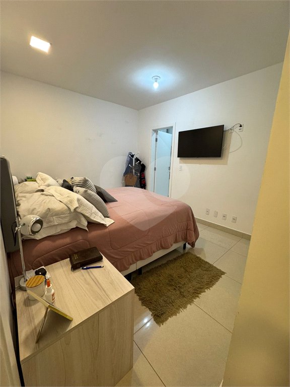 Casa à venda com 3 quartos, sendo 1 suíte, no condomínio Terras de São Francisco, Sorocaba - SP