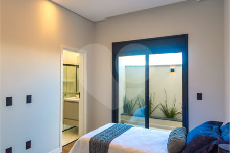 Casa à venda com 3 suítes no condomínio Residencial Dona Maria Candida, Indaiatuba - SP
