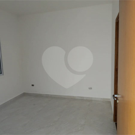 Casa à venda com 2 suítes no condomínio Vilagio, Atibaia - SP