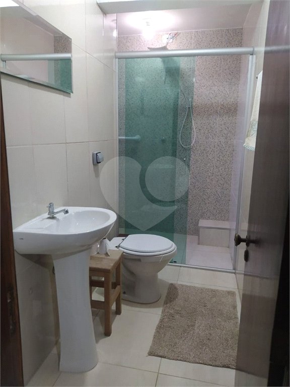 Casa à venda ou para alugar com 3 quartos, sendo 1 suíte, em Estação, São Roque, SP