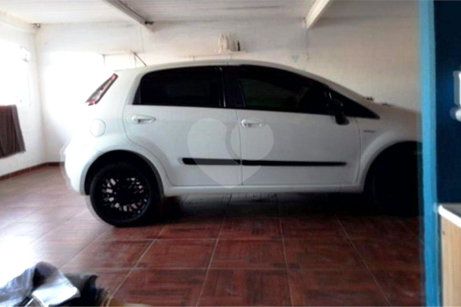 Sobrado à venda com 4 quartos, sendo 1 suíte,  em Tremembé, São Paulo, SP