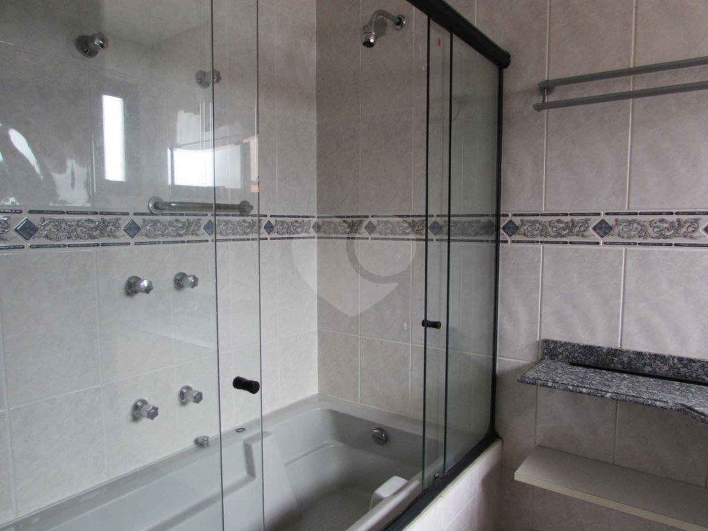 Apartamento à venda com 3 suítes em Bela Aliança, São Paulo, SP