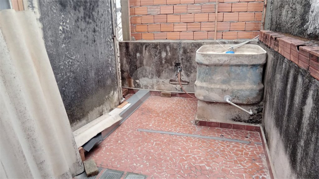 Casa de Vila à venda com 4 quartos, sendo 1 suíte, em Vila Mazzei, São Paulo, SP
