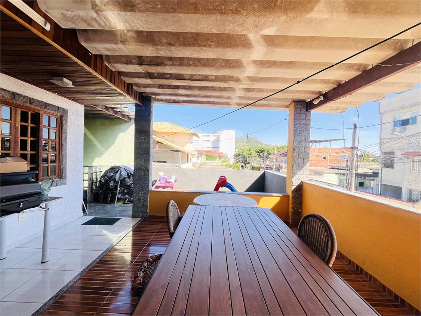 Casa à venda com 4 quartos, sendo 1 suíte, em Campo Grande, Rio de Janeiro, RJ