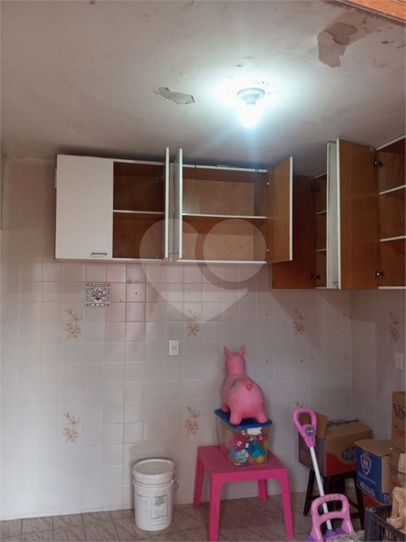 Sobrado à venda com 3 quartos em Vila Santa Maria, São Paulo, SP