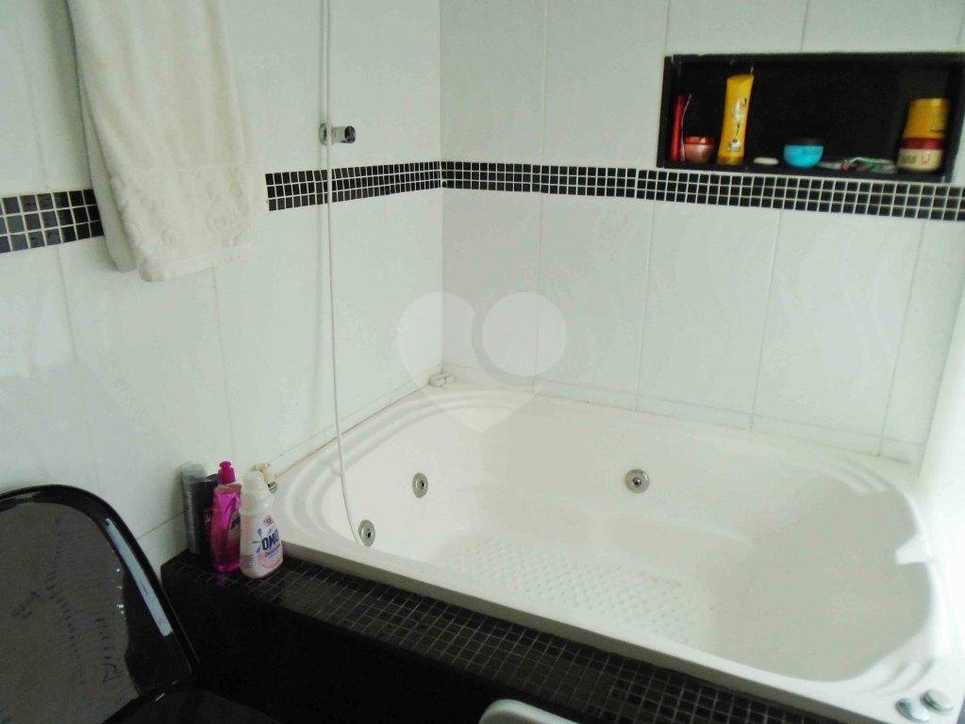 Casa à venda com 5 quartos, sendo 2 suítes, em Jardim Prudência, São Paulo, SP