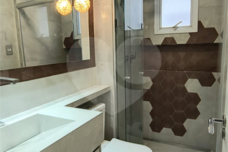 Apartamento à venda com 2 quartos, sendo 1 suíte, em Barra Funda, São Paulo, SP