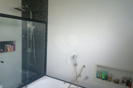 Casa à venda com 4 suítes no condomínio Villaggio Capriccio, Louveira - SP