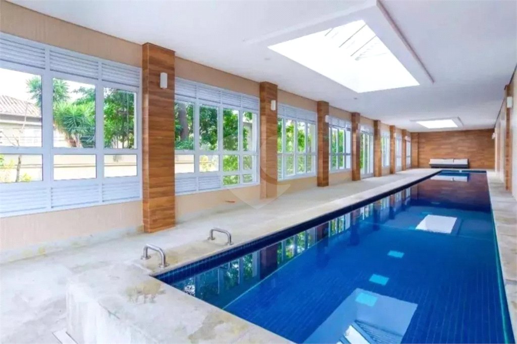 Apartamento à venda com 3 suítes em Indianópolis, São Paulo, SP