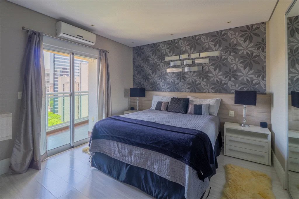 Apartamento à venda com 3 quartos, sendo 2 suítes, em Cidade Monções, São Paulo, SP