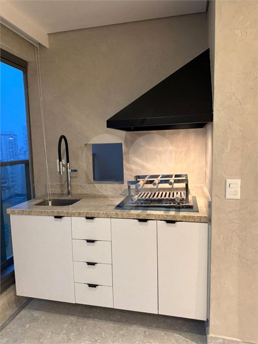 Apartamento para alugar com 3 quartos, sendo 2 suítes, em Pinheiros, São Paulo, SP