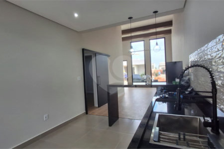 Casa à venda com 3 quartos, sendo 1 suíte,  no condomínio Reserva Ipanema, Sorocaba - SP