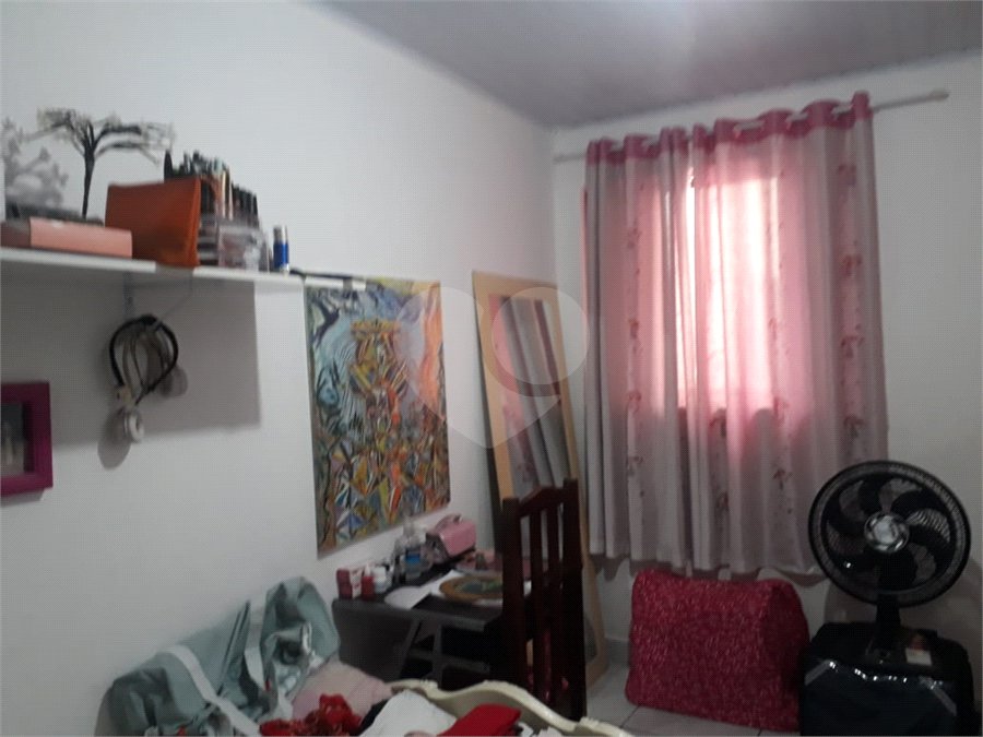 Casa à venda com 3 quartos em Jardim Peri Peri, São Paulo, SP