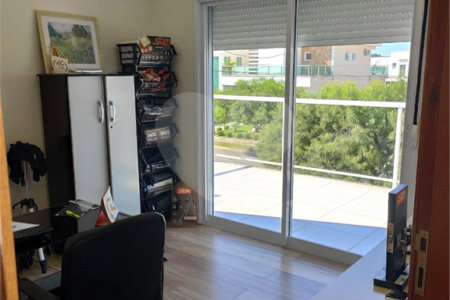 Casa à venda com 4 quartos, sendo 3 suítes,  no condomínio Aruã Brisas II, Mogi das Cruzes - SP