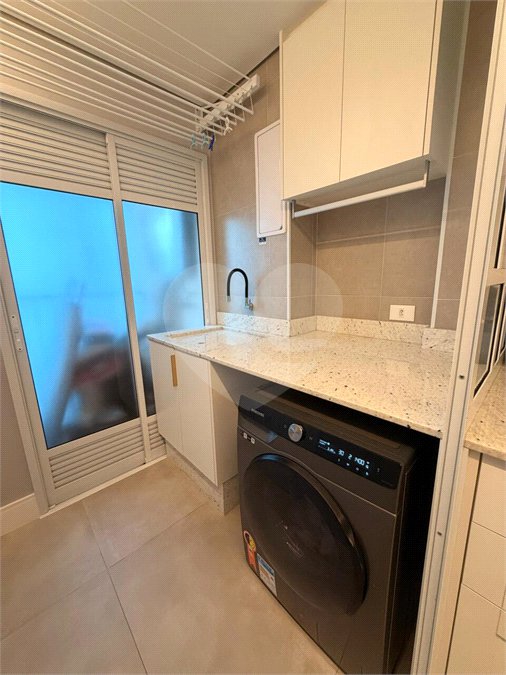 Apartamento à venda com 3 quartos, sendo 1 suíte,  em Vila Mogilar, Mogi das Cruzes, SP