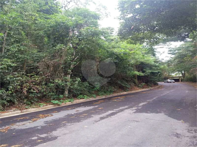 Terreno à venda no condomínio Associação Reserva das Hortênsias, Mairiporã - SP
