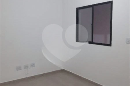 Apartamento à venda com 2 quartos em Vila Invernada, São Paulo, SP