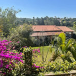 Casa à venda com 3 quartos, sendo 1 suíte, no condomínio Estância Marambaia, Vinhedo - SP