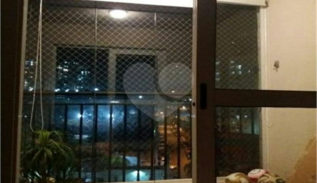 Apartamento à venda com 2 quartos, sendo 1 suíte,  em Jardim Celeste, São Paulo, SP