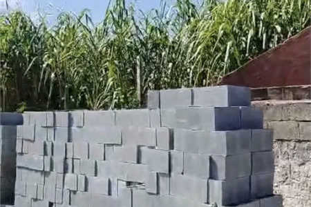 Terreno à venda em Jardim Maria Rosa, Taboão da Serra, SP