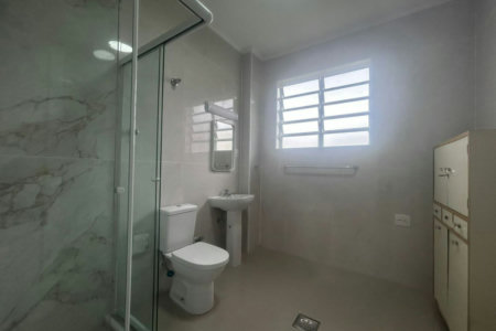 Casa com 2 dormitórios para alugar, 120 m² por R$ 5.000,00/mês - Encruzilhada - Santos/SP