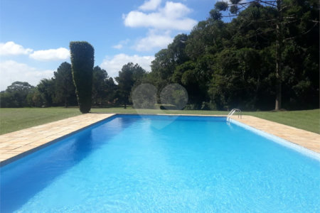 Chácara à venda com 3 quartos, sendo 2 suítes,  em Vila Darcy Penteado (mailasqui), São Roque, SP