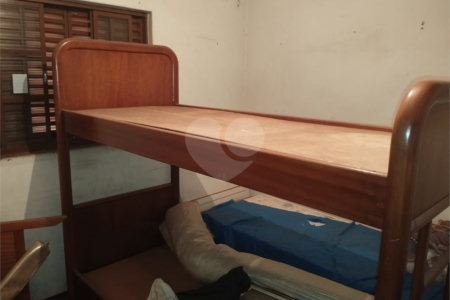Sobrado à venda com 4 quartos, sendo 1 suíte,  em Vila Xavier (vila Xavier), Araraquara, SP