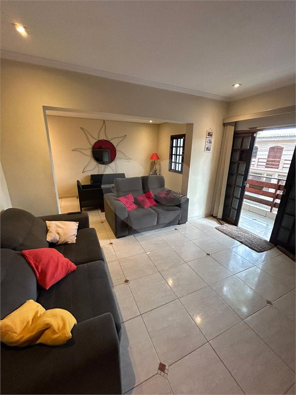 Casa à venda com 3 quartos em Conjunto Residencial Butantã, São Paulo, SP