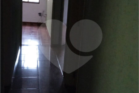 Casa à venda com 4 quartos em Parque Maria Helena, Suzano, SP