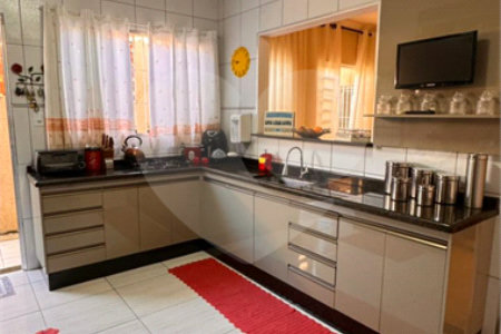 Casa à venda com 3 quartos, sendo 1 suíte,  em Mogi Moderno, Mogi das Cruzes, SP