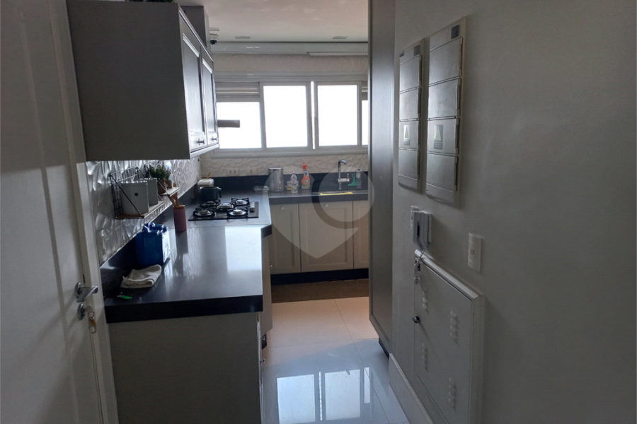 Apartamento à venda com 4 suítes em Santa Teresinha, São Paulo, SP