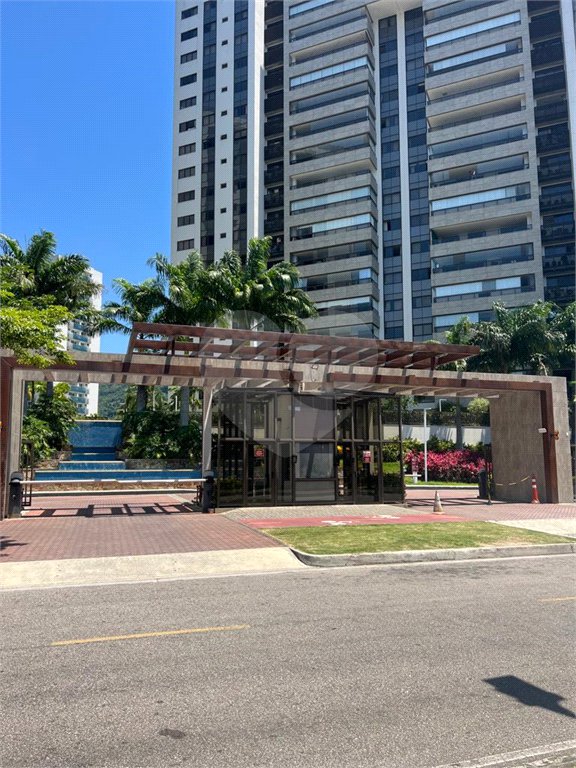 Apartamento à venda com 4 suítes em Camorim, Rio de Janeiro, RJ
