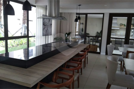 Apartamento à venda com 3 suítes em Vila Monumento, São Paulo, SP