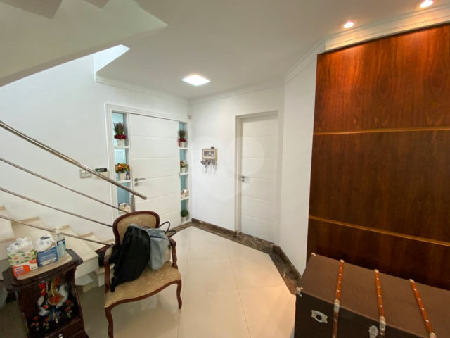 Sobrado à venda com 5 quartos, sendo 4 suítes,  em Palmas do Tremembé, São Paulo, SP
