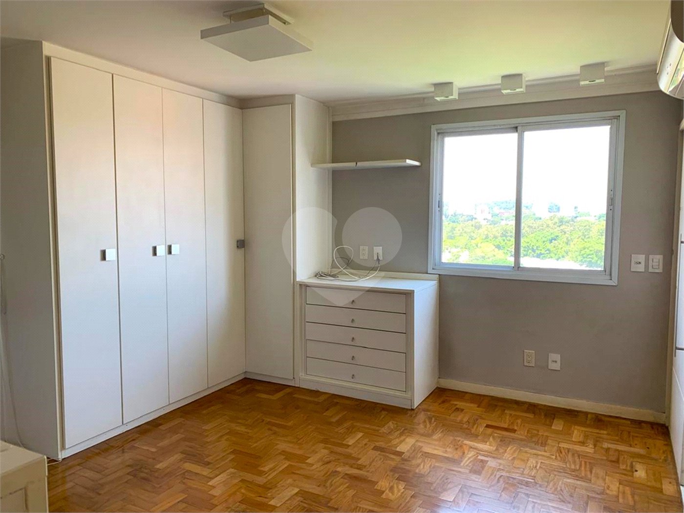Apartamento à venda com 1 suíte em Chácara Santo Antônio, São Paulo, SP