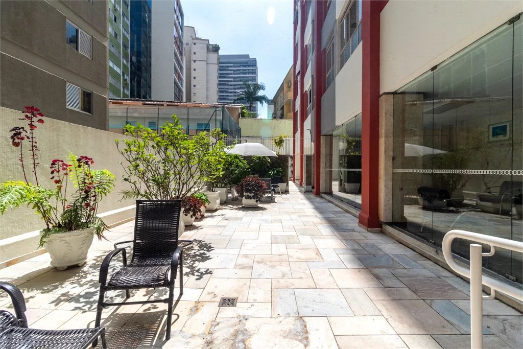 Apartamento à venda com 2 quartos em Pinheiros, São Paulo, SP