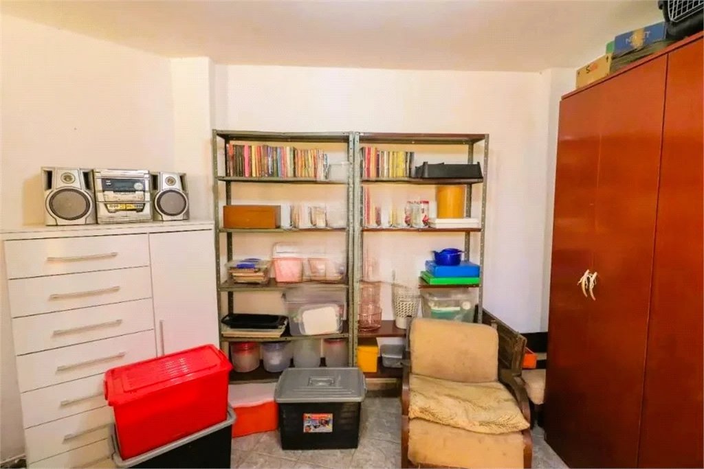 Sobrado à venda com 3 quartos, sendo 1 suíte, em Jardim Bonfiglioli, São Paulo, SP