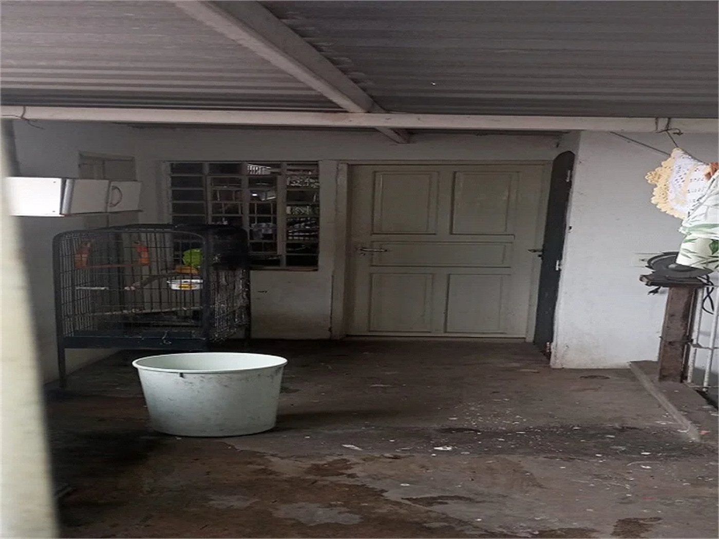 Casa à venda com 3 quartos, sendo 1 suíte,  em Lapa de Baixo, São Paulo, SP