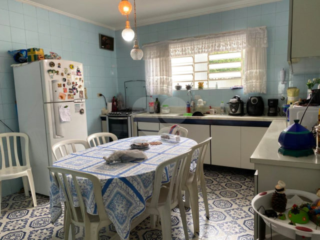 Sobrado à venda com 3 quartos em Santana, São Paulo, SP