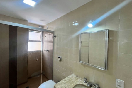 Apartamento com 3 dormitórios à venda, 100 m² por R$ 650.000,00 - Pitangueiras - Guarujá/SP