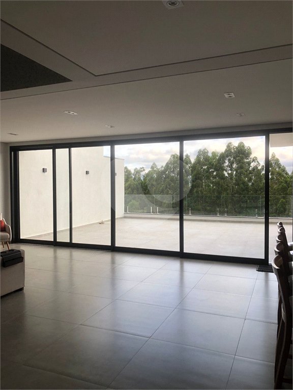 Casa à venda com 3 suítes no condomínio Residencial Fazenda Altaq Vista, Salto de Pirapora - SP