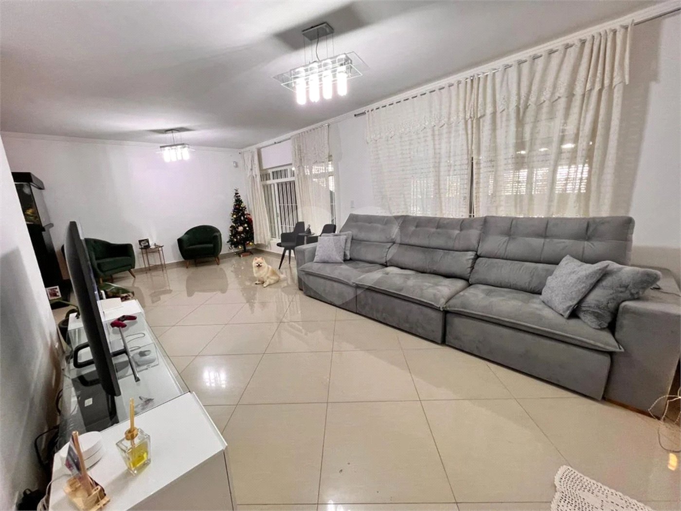 Casa à venda com 3 quartos, sendo 1 suíte, em Jardim Oriental, São Paulo, SP