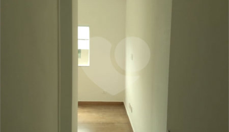Casa à venda com 4 suítes no condomínio Saint Thomás Rua Uruana,9, Carapicuíba - SP