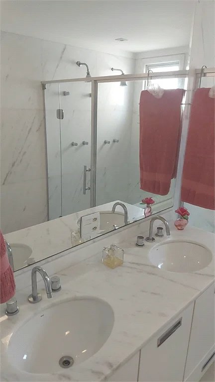 Apartamento à venda com 3 suítes em Vila Andrade, São Paulo, SP