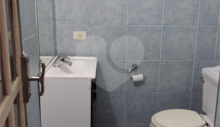 Sobrado à venda com 3 quartos em Moema, São Paulo, SP