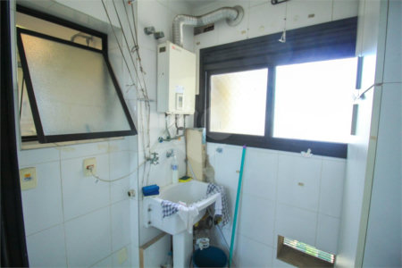 Apartamento à venda com 3 quartos, sendo 1 suíte,  em Mooca, São Paulo, SP
