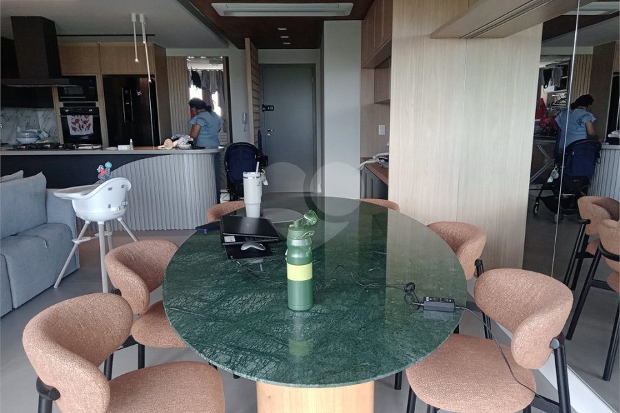 Apartamento à venda com 3 suítes em Santana, São Paulo, SP
