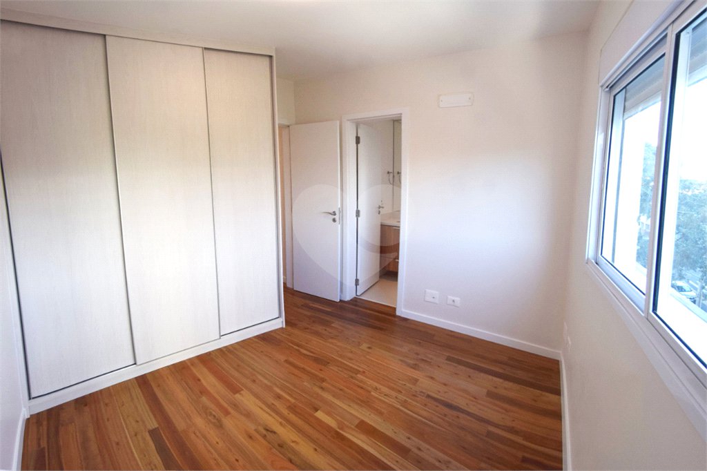 Apartamento à venda com 3 suítes em Vila Romana, São Paulo, SP