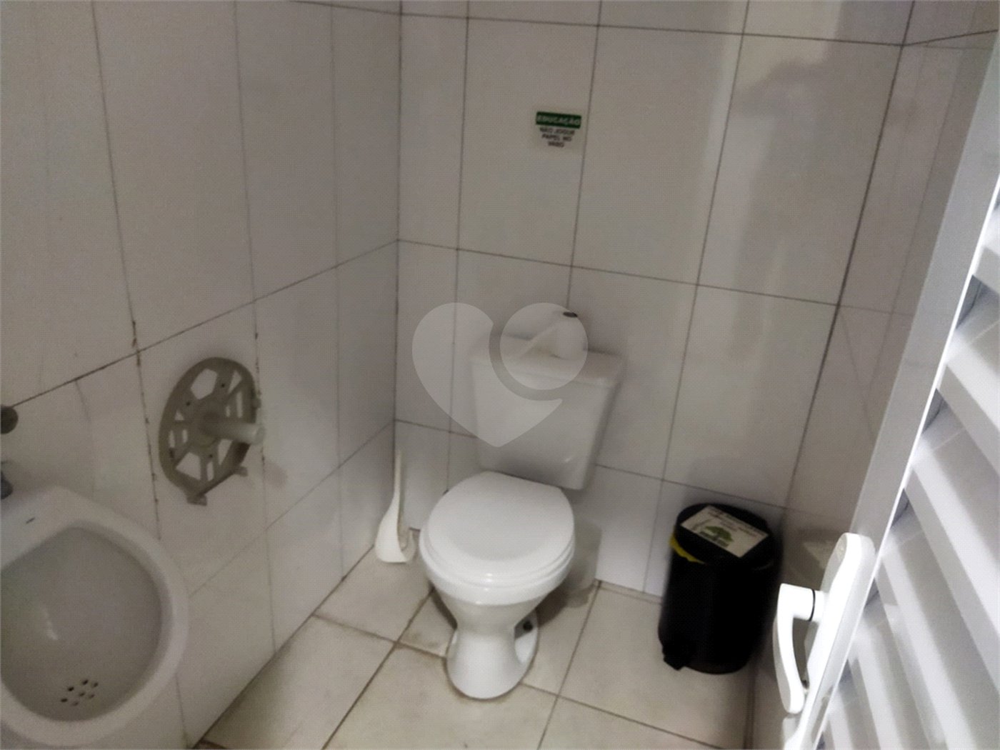 Vende Sobrado com 180m² - Vila Santa Catarina